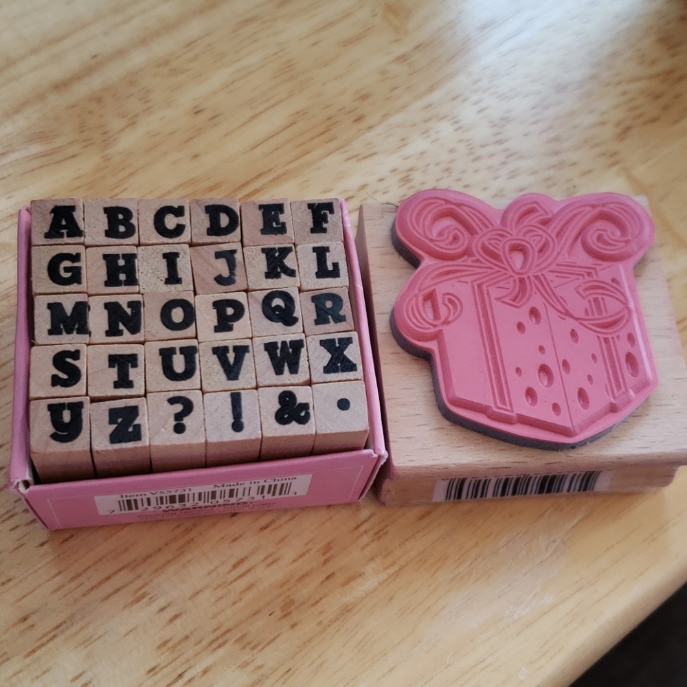 Ink Stamps 30 Letters & Gift 1 3/4" Stamp New!